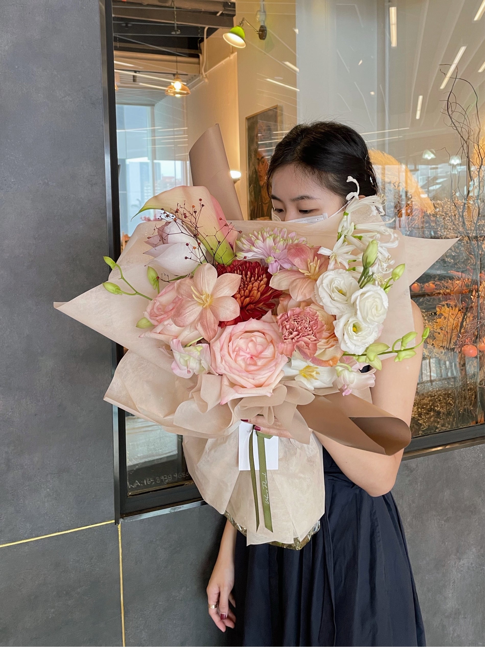 Wen's Floral Studio Bouquets Table Arrangements Weddings Events Workshop Roses Singapore